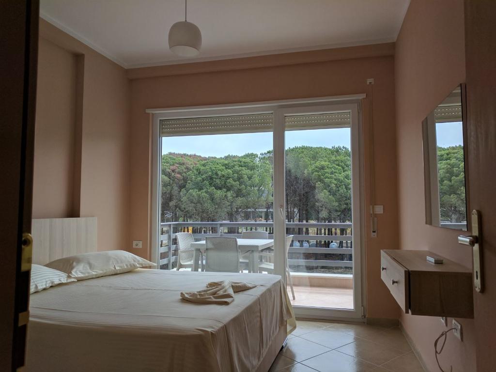 Eme Apartments - Kompleksi Lura 2 Gjiri I Lalzit Durrës Extérieur photo